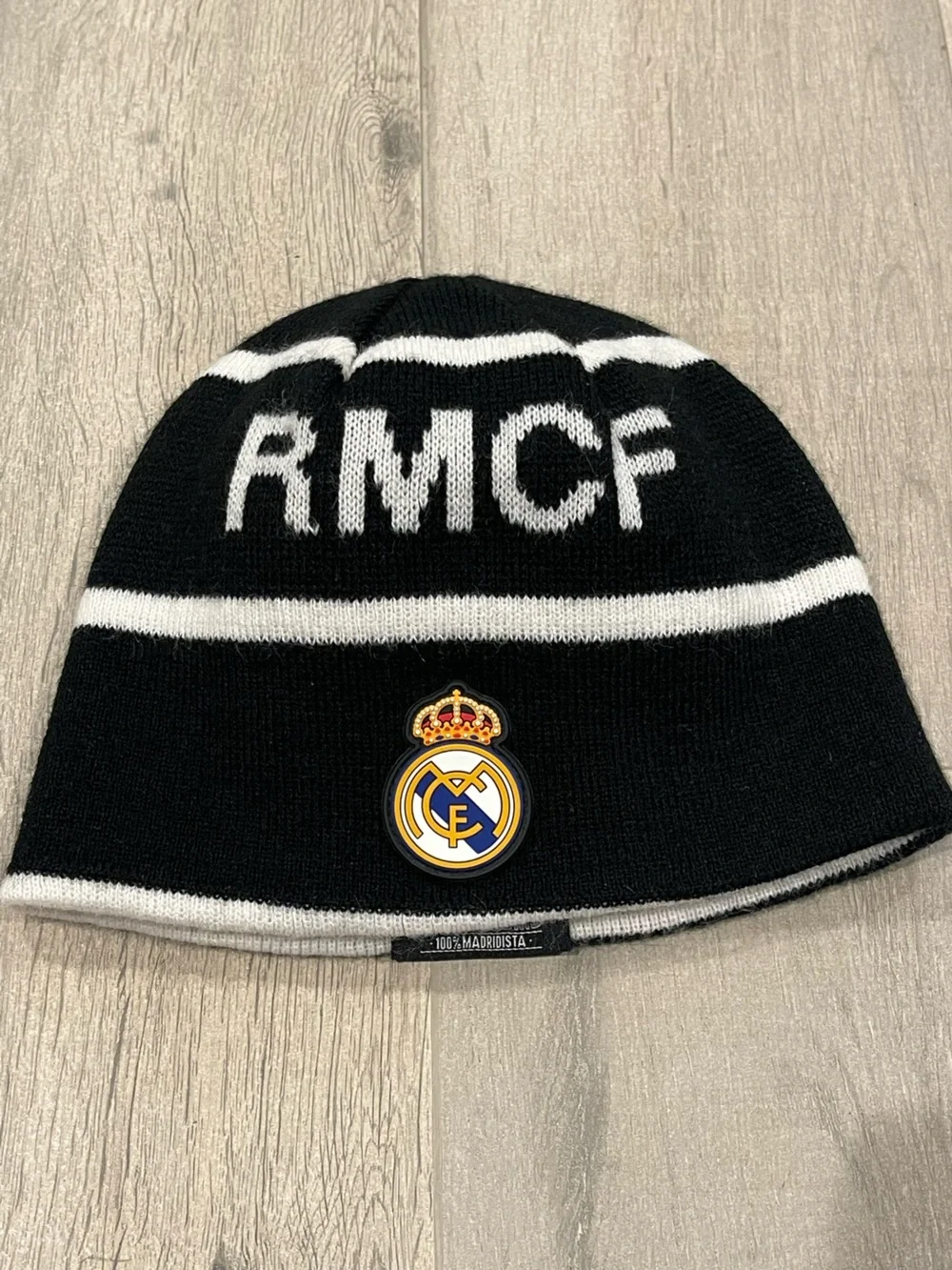 Real Madrid CF Black White Knit Beanie Hat 100% Madridista Winter Cap OS